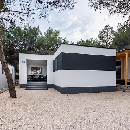 Luxury Mobile Home Pretty Green - Premium - Oaza Mira Resort -50 M From The Beach 드라게 외부 사진