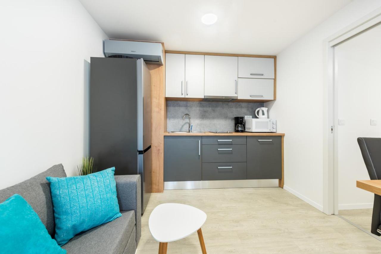 Luxury Mobile Home Pretty Green - Premium - Oaza Mira Resort -50 M From The Beach 드라게 외부 사진