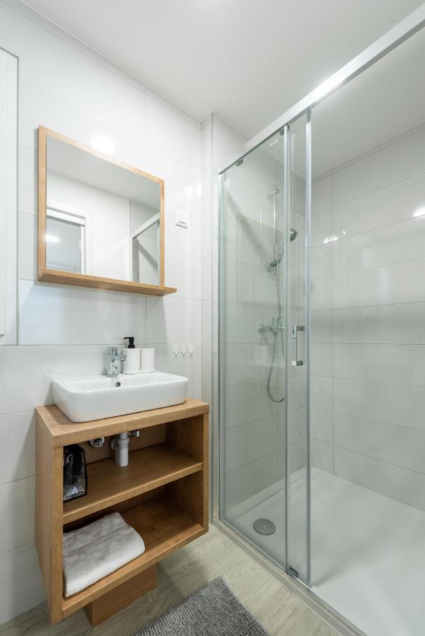 Luxury Mobile Home Pretty Green - Premium - Oaza Mira Resort -50 M From The Beach 드라게 외부 사진